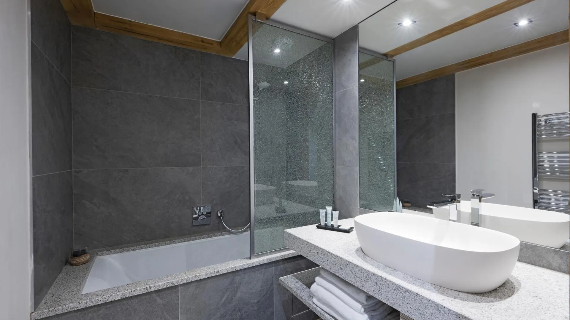 Mgm Hotels & Residences - Residence Amaya Villard-sur-Doron 4*,